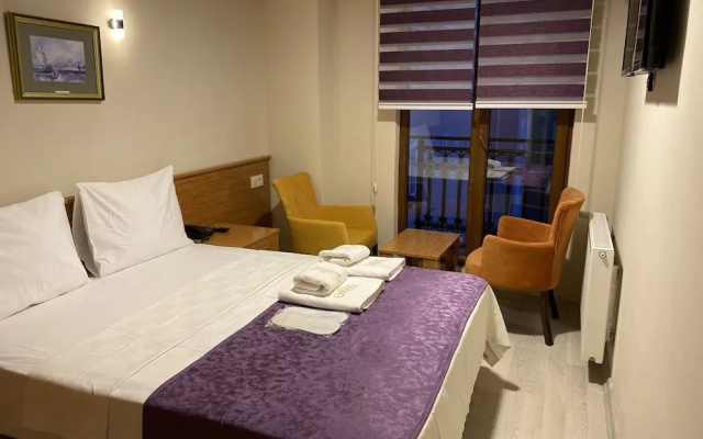 Grand Life Hotel