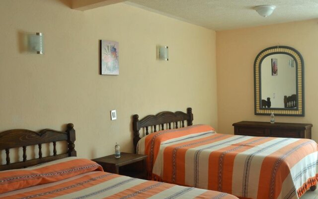 Hotel and Restaurant Los Arcos