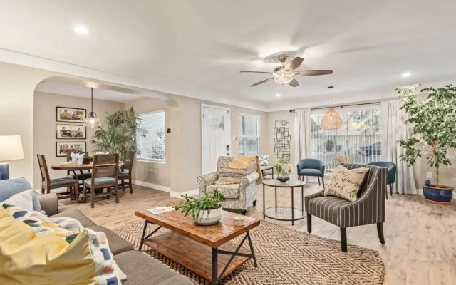 Pepper Mesa 4 Bedroom Home by Redawning