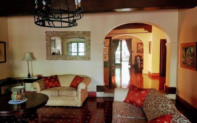 Casa Carmel Bed and Breakfast