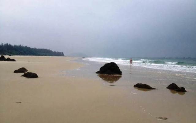 Le Pont Minh Chau Hotel