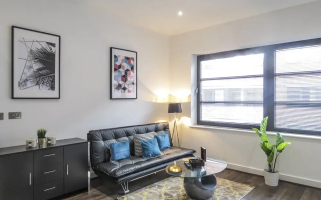 Tudors eSuites Birmingham Apartments Jewellery Quarter