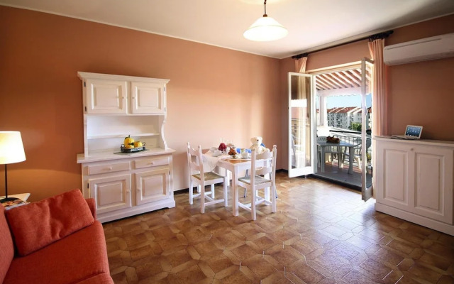 Apartment in San Bartolomeo Al Mare