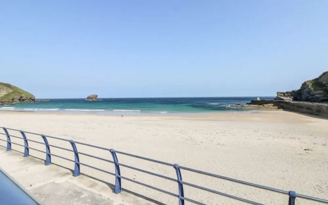 Sandyfeet