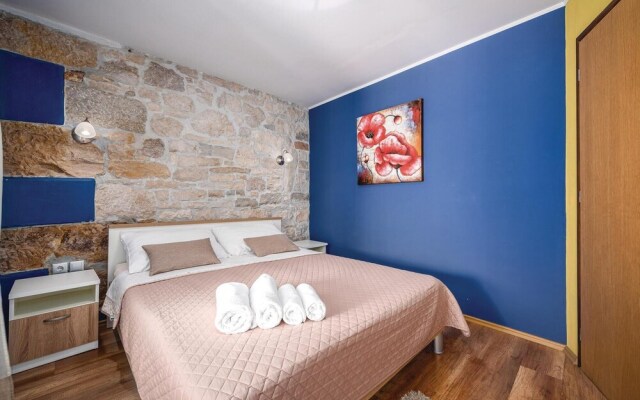 Awesome Home in Baderna With Wifi and 3 Bedrooms