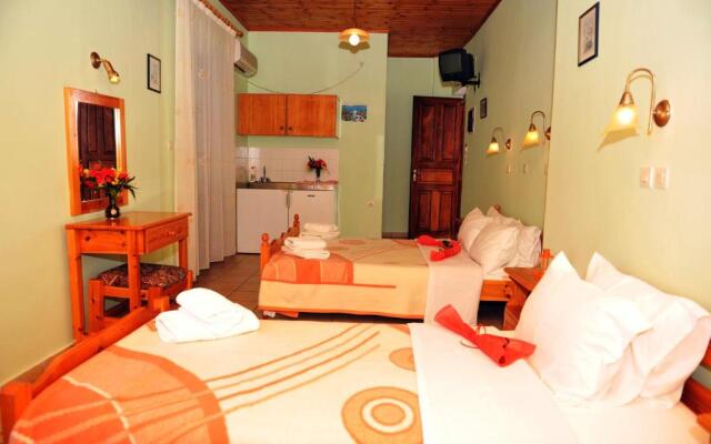 Glaros Guesthouse