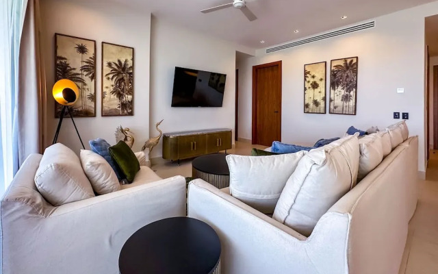 Marina Garden Penthouse 3 Bedroom Apartment