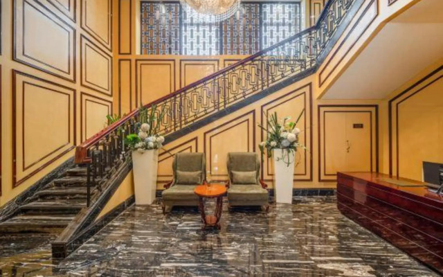 Celebrity Deyang Hotel