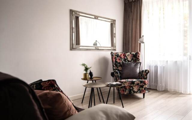 P&O Apartments Corazziego Metro Ratusz