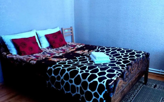 Lela Rezo Guesthouse