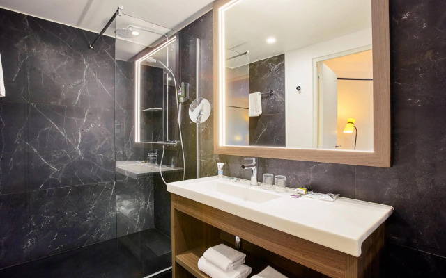 Hotel Mercure Paris Saint Ouen