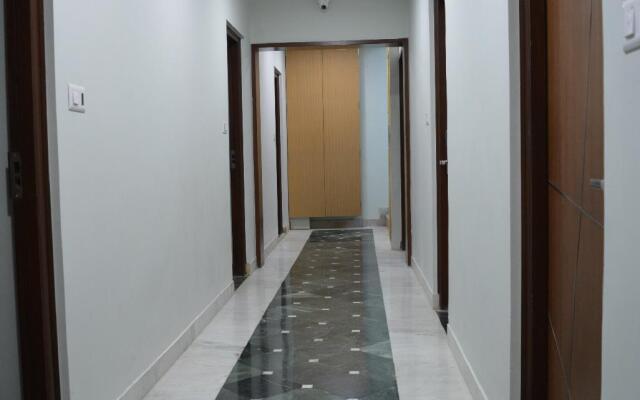 Naivara Boutique Hotel