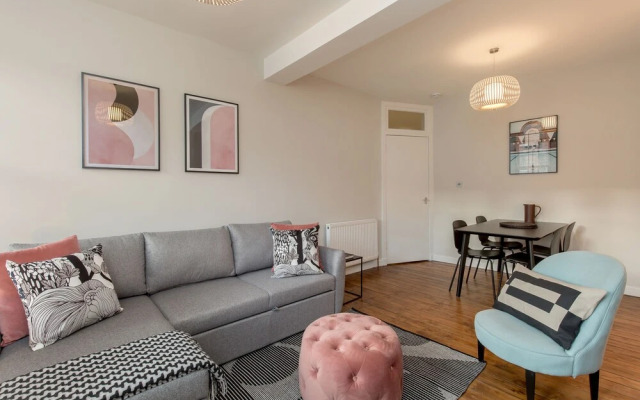 Unique & Stylish Grassmarket Apt - Close to Castle