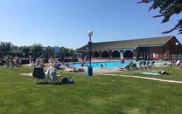 3 Bed Luxury Mobile Home Hoburne Park Christchurch