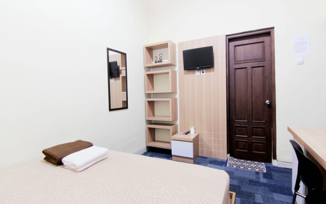 Embe Joglo Homestay