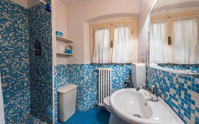 Florence Hideaway by Mmega