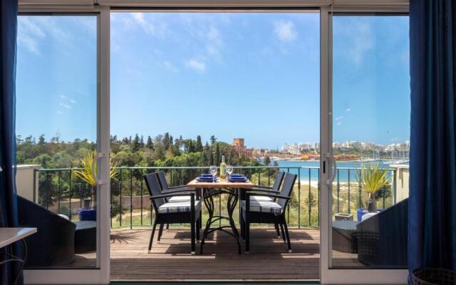 Luxury Townhouse n10 - Front-line Sea views