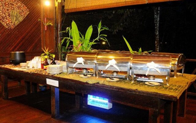 Sukau Rainforest Lodge