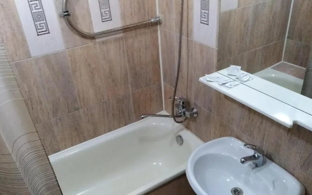 Hotel "Ellada"