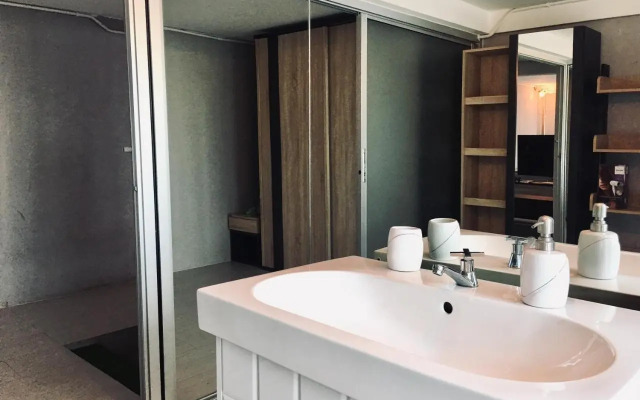 New Apartment Nearby Beach