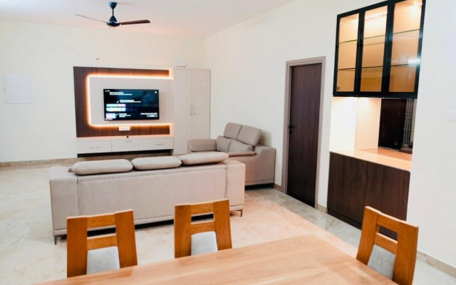 Amaira Studio Living