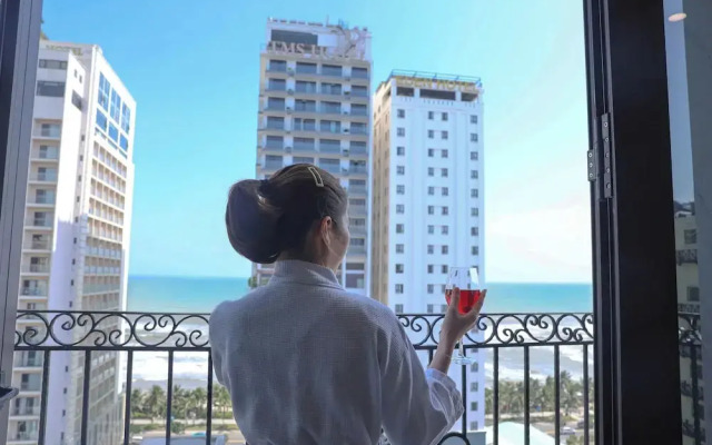 Golden Lotus Hotel Da Nang