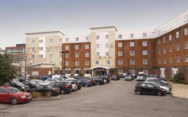 Premier Inn Manchester Deansgate Locks