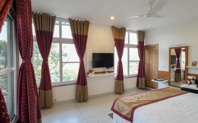 MGM Whispering Wind's Yelagiri