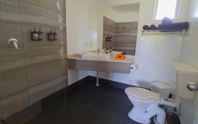 Burnt Pine Boutique Apartments