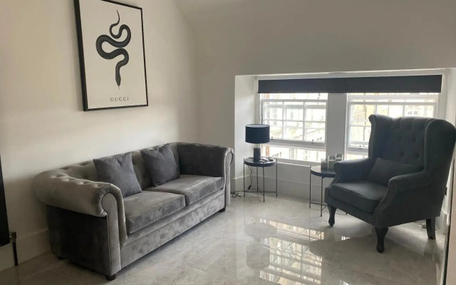 Luxury royal mile boutique 2bedroom apartment