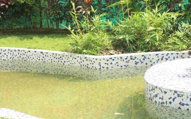 LSQ Luxuria (Nagaon)