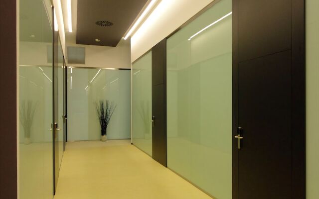 Vigo Beds & Rooms