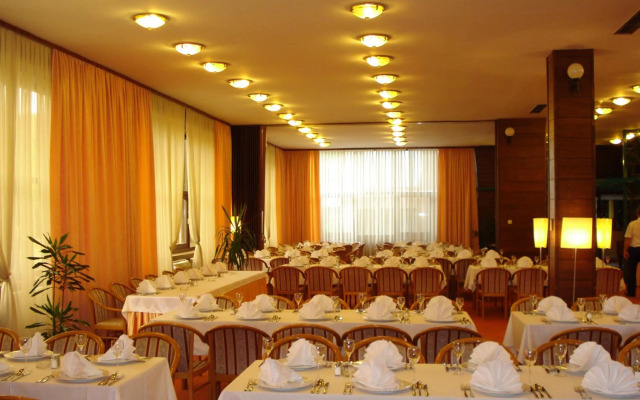 Hotel Grand