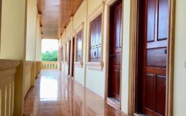 Meechaleun Guesthouse