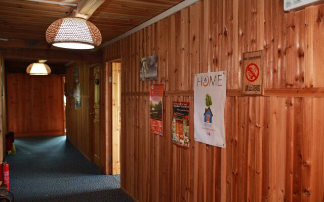 Dragon's Den Hostel in Rice Terraces