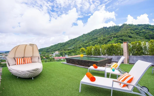 Luxury 5-Bedroom Villa With Games Room In Kata