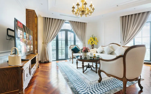 Luxe Paradise Suites Hotel