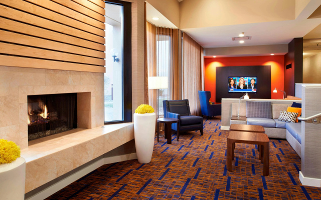 Courtyard by Marriott Chicago Arlington Heights / South