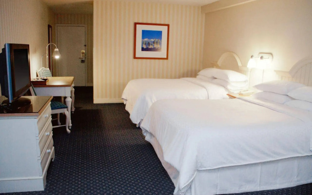 Four Points by Sheraton Eastham Cape Cod