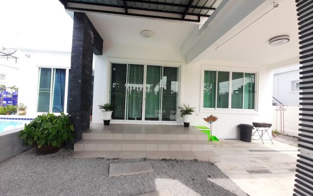 Baan Pimsamai Pool Villa Hua Hin