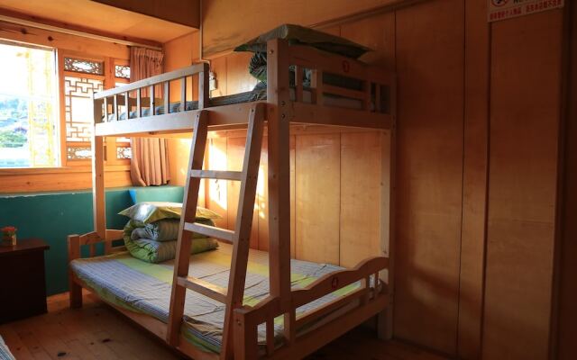 Sushe self-service Inn
