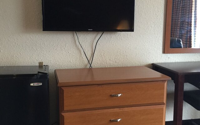 Town and Country Motel