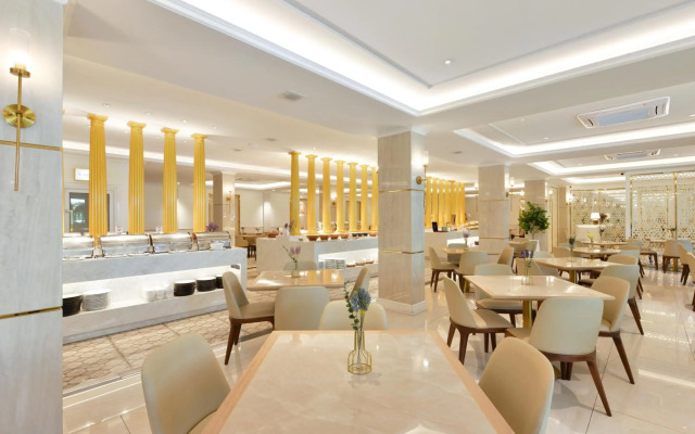 The Beverly Hotel Pattaya