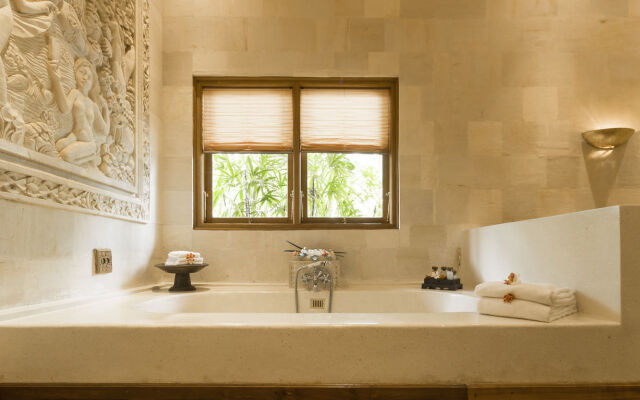 Matahari Beach Resort & Spa