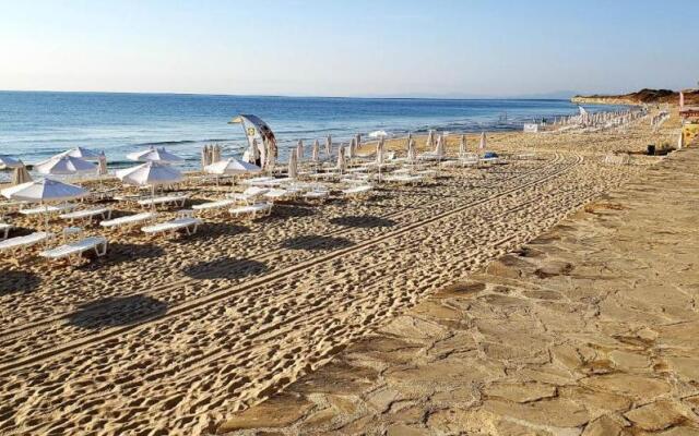 Aphrodite Beach Hotel