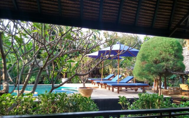 Sejuk Cottages