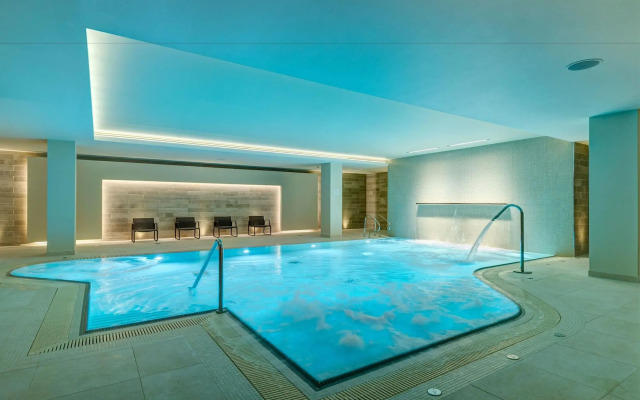 Apex City of Bath Hotel