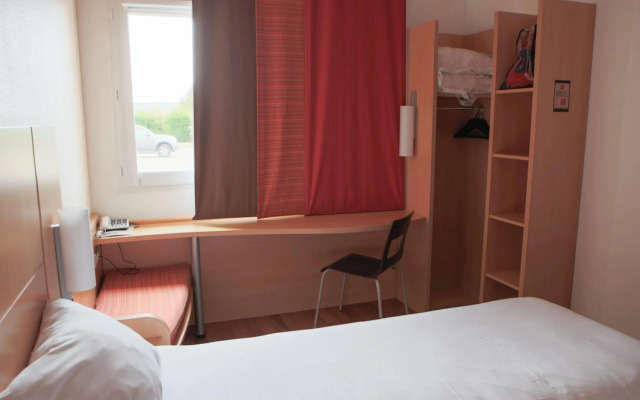 Ibis Albert Pays de Somme