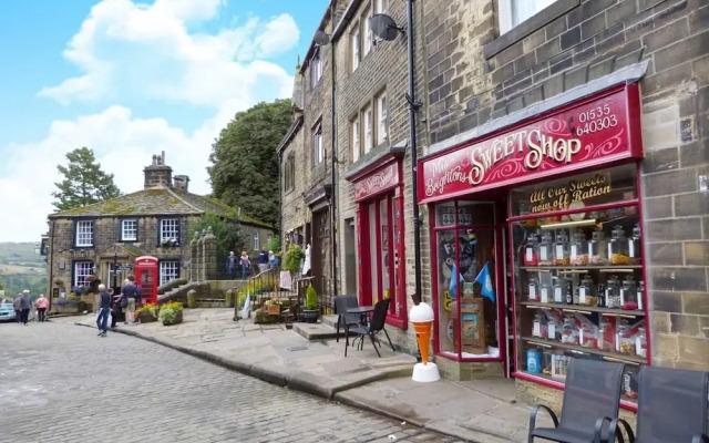 No 47, Haworth