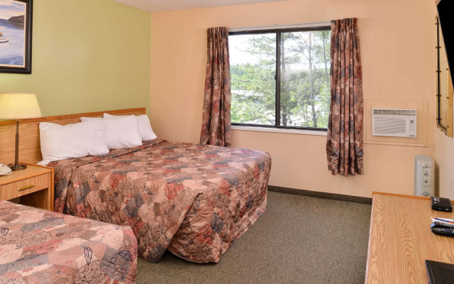 Canadas Best Value Inn Whitecourt